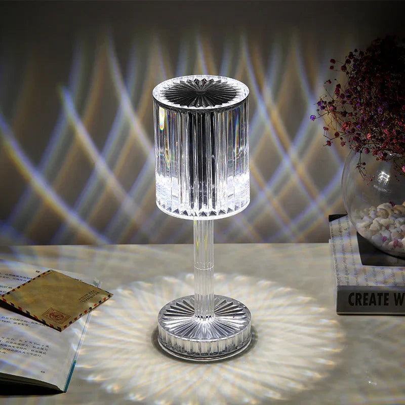 Dimmbare Kristall-tischleuchte Mit Modernem Design