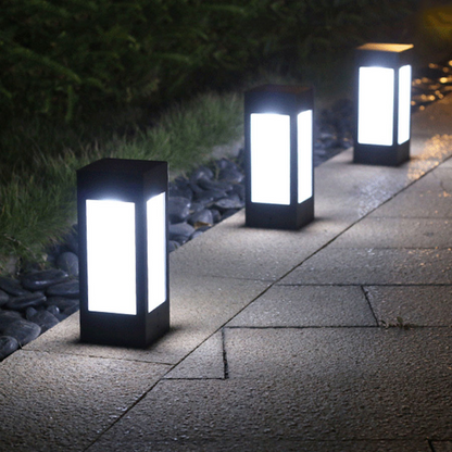 Solar LED Gartenlaterne im Quadrat-Design – Dekorative Außenbeleuchtung für Wege und Terrasse