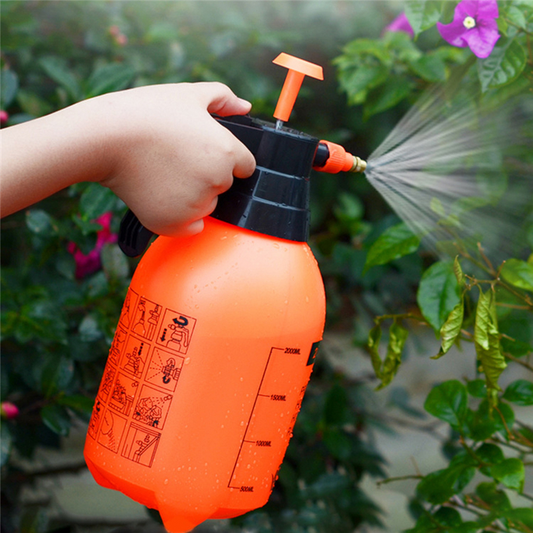 Hochdruck Pflanzenspritze – Praktischer Sprühbehälter für Gartenpflege und Pflanzenbewässerung