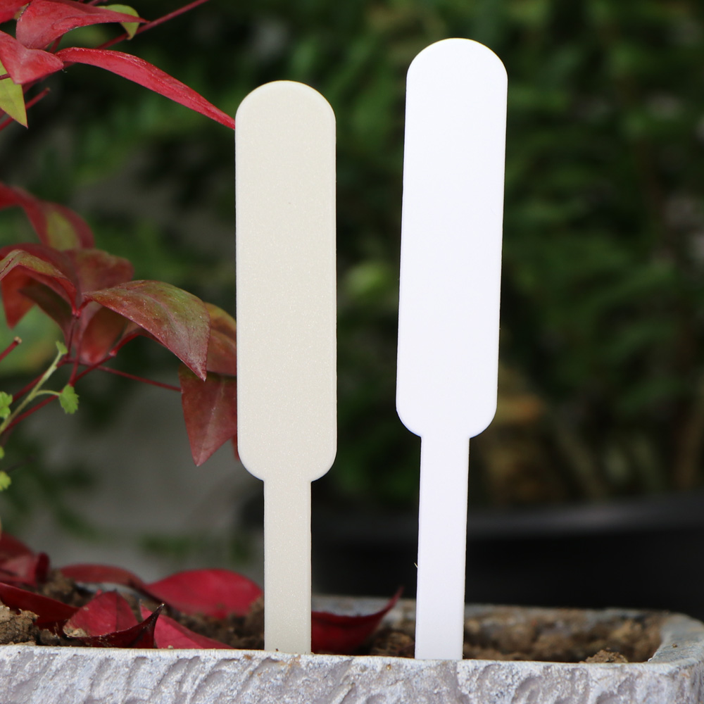 Bunte Pflanzenstecker aus Kunststoff – Wetterfest & Wiederbeschreibbar