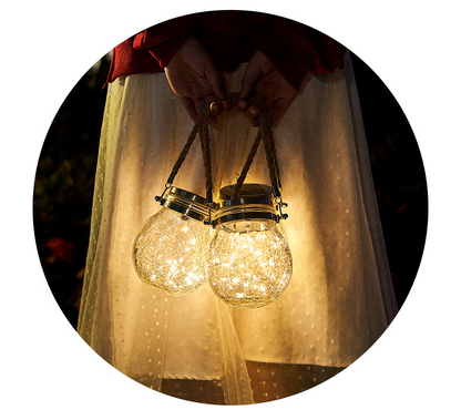 Solar LED Laterne im Glas – Dekorative Gartenbeleuchtung mit Drahtlichtern und Tragegriff