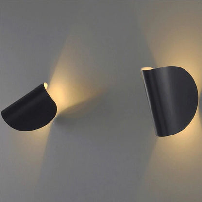 Moderne Farbige LED-Wandleuchte im Stilvollen Design