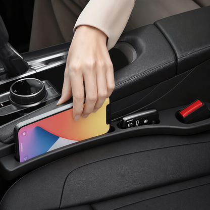 Universeller Autositz-Spaltfüller mit Aufbewahrungsfunktion für ein ordentliches Fahrzeuginnere
