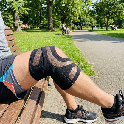 Verstellbare Kompressions-Kniebandage mit Kreuzgurten für Sport & Gelenkunterstützung