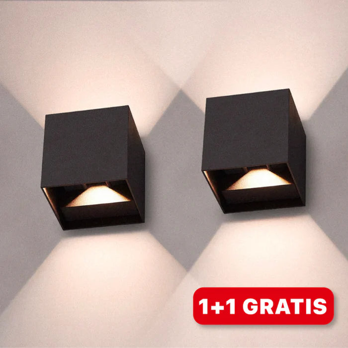 Moderne LED-Wandleuchte im Kubus-Design