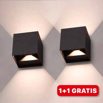Moderne LED-Wandleuchte im Kubus-Design